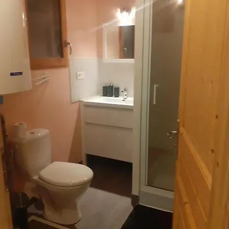 Montagnard Perce Neige Avec Terrasse Plein Sud-5 Personnes * Murat-le-Quaire